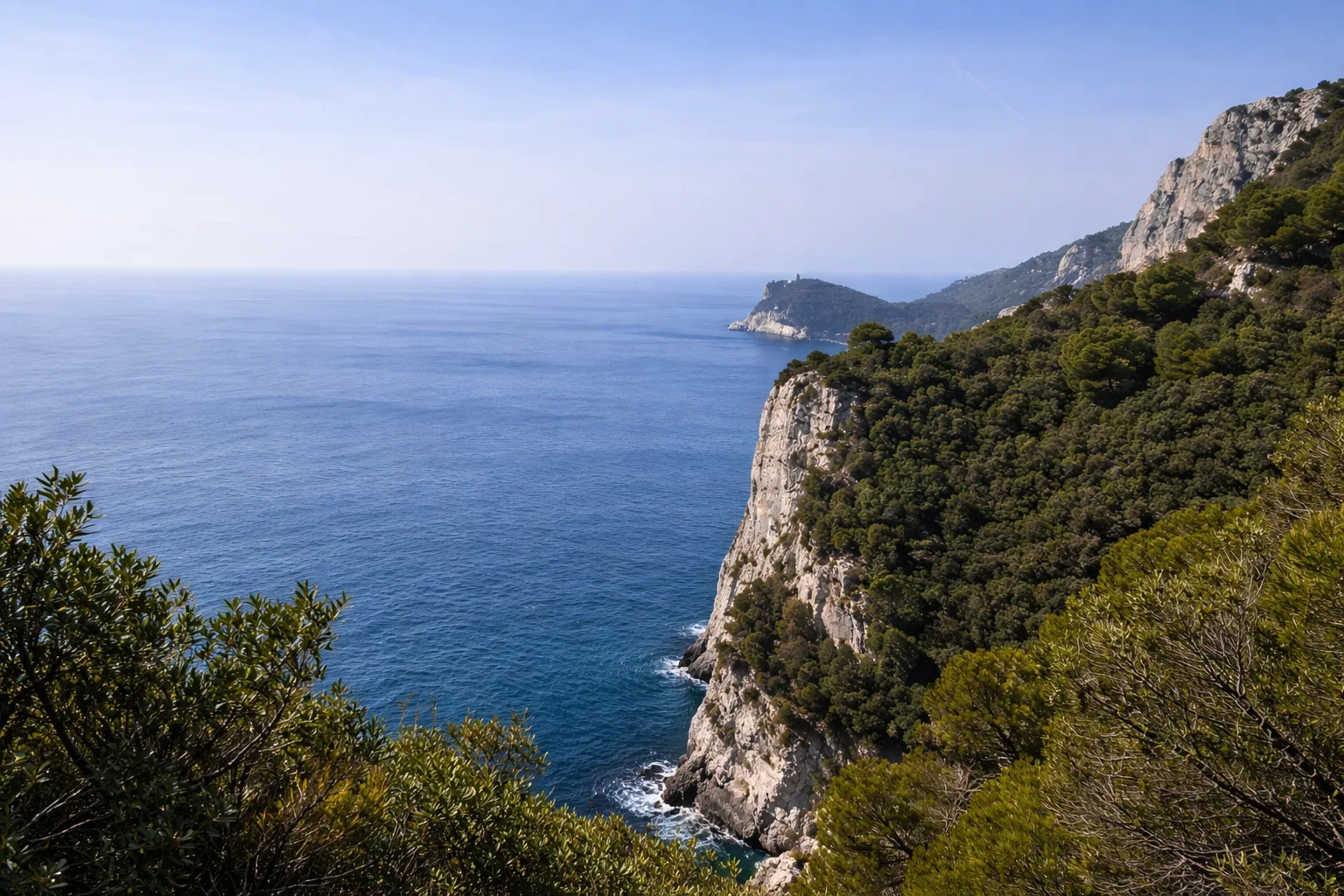 Noli, Castello, Bric Groppino, Voze — foto 1