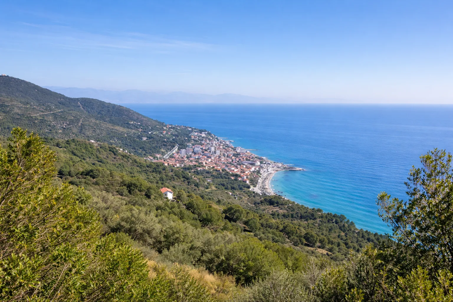 Varazze - Castagnabuona - Croce di Castagnabuona — foto 2